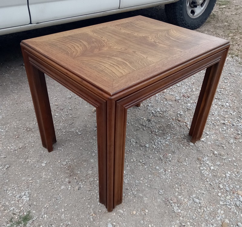 Mid Century Lane Oak Book Match Veneer End Table (LA-5)