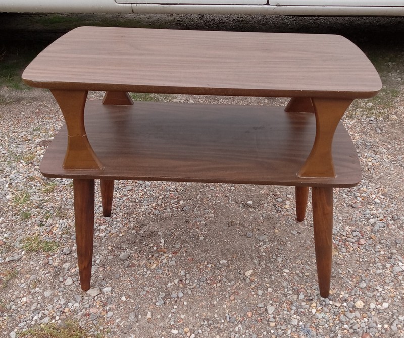 Mid Century Solid Walnut Formica Top 2 Tier End Table / Side Table (ET532)