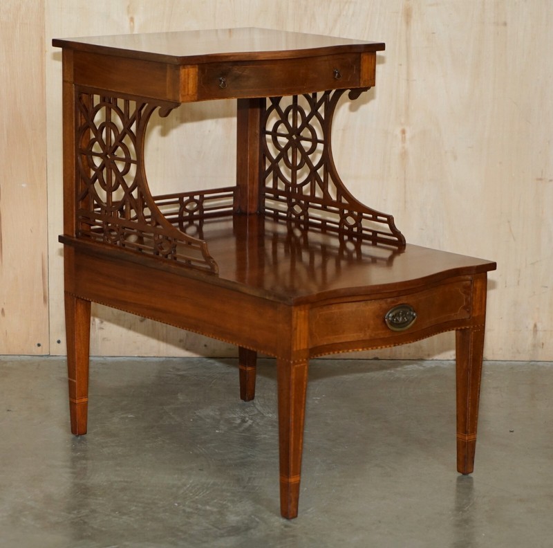 PAIR OF WALNUT FRET WORK CARVED THOMAS CHIPPENDALE SHERATON REVIVAL SIDE TABLES gallery