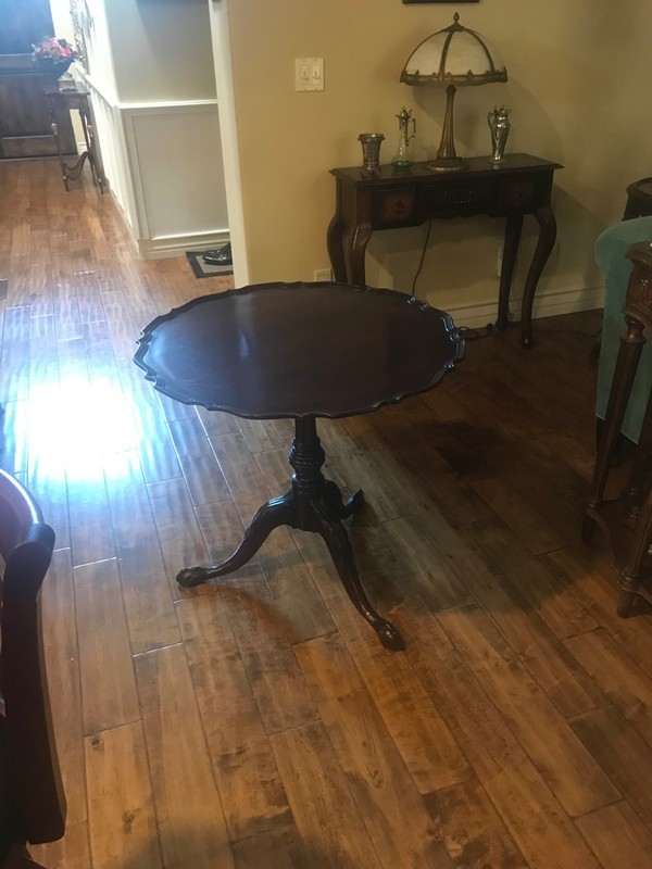 CHIPPENDALE-STYLE MAHOGANY PEDESTAL BASE TEA TABLE, TILT TOP. CHARAK FURNITURE gallery