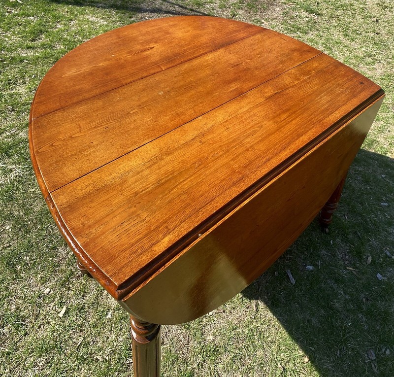 Antique drop leaf table — LOCAL PICKUP ONLY gallery