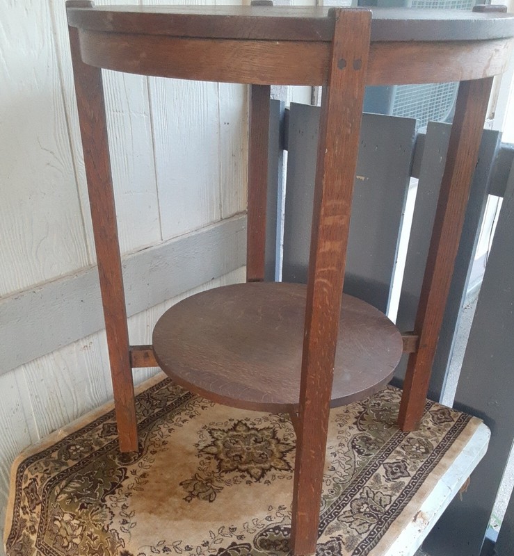 VINTAGE GUSTAV STICKLEY QUARTER SAWN OAK DOWLED ARTS&CRAFTS MISSION PARLOR TABLE gallery