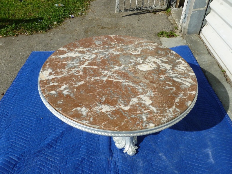 ITALIAN HOLLYWOOD REGENCY SILVER LEAF COFFEE TABLE W ANGEL HEADS & MARBLE TOP gallery