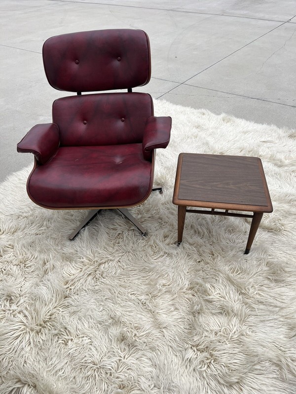 Mid Century Modern LANE Side table Style 1142 18 Vintage gallery