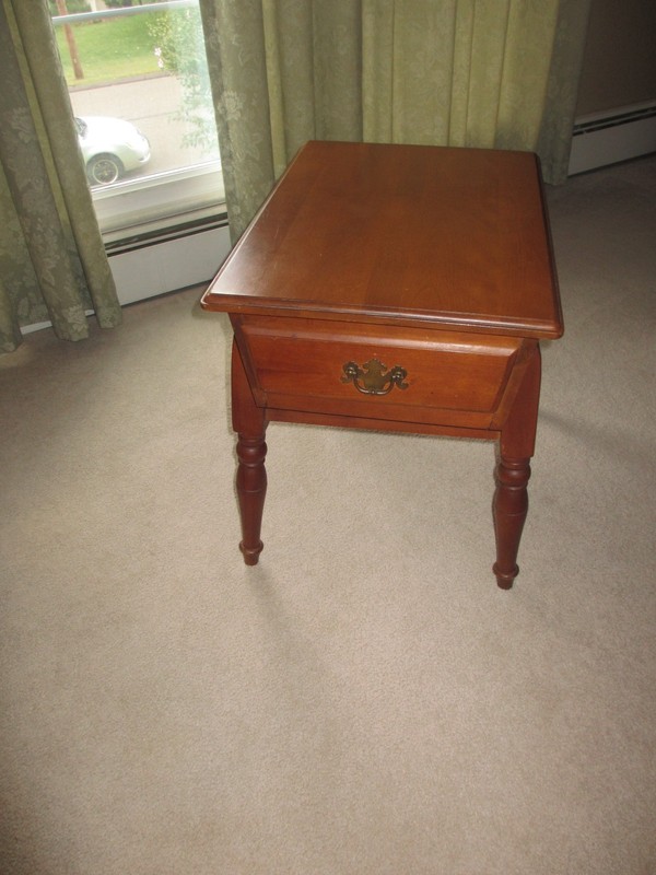VINTAGE ROCK MAPLE END TABLE with DRAWER ~ Rockport Rock Maple Circa 1960’s