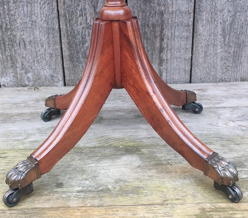 Siesta By NH Chapman Mahogany Octagonal Wine Table Oxblood Leather gallery
