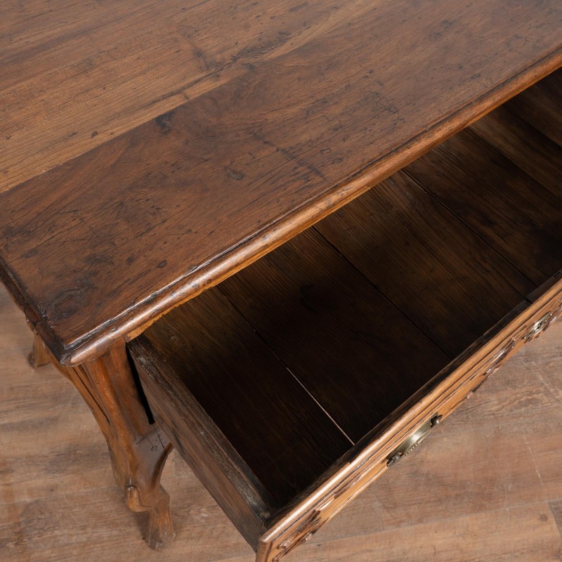 18th Century Portuguese Chestnut Side Table with Drawer gallery