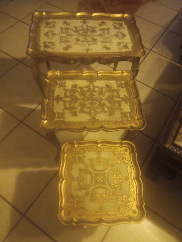 Italian Florentine Antique Gold Nesting Tables Set of Three gallery