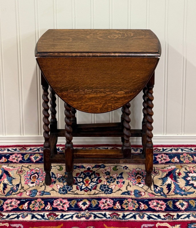Antique English Table Drop Leaf Gateleg Barley Twist Oak Oval c. 1920-30s gallery