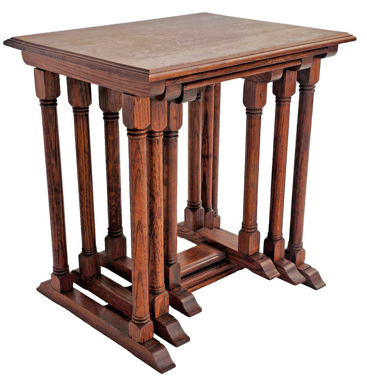 Vintage 1950s American Oak Nesting Tables Set of 3 – Solid Wood Side Tables