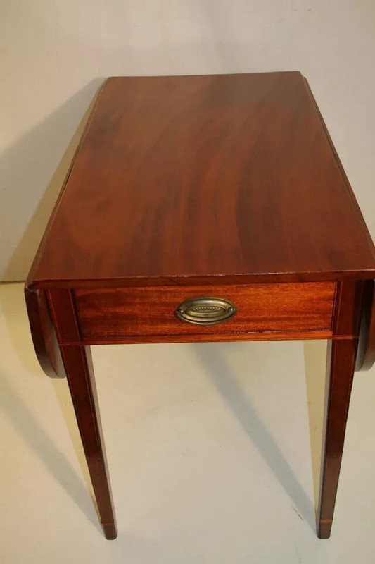 Gorgeous English Sheraton Inlaid Solid Mahogany Pembroke Table, Late 18th C. gallery