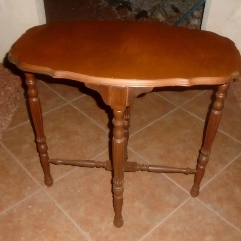 Antique American Wooden End Hall Accent Side Table Stand