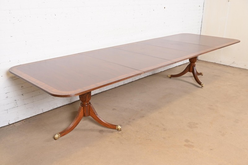 Baker Furniture Style Georgian Banded Mahogany Pedestal Dining Table, Refinished