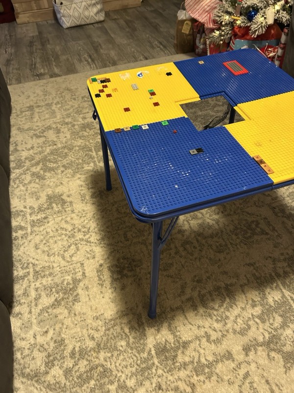 Vintage Leg-O Metal Folding Table With Center Net By Toys Or Us