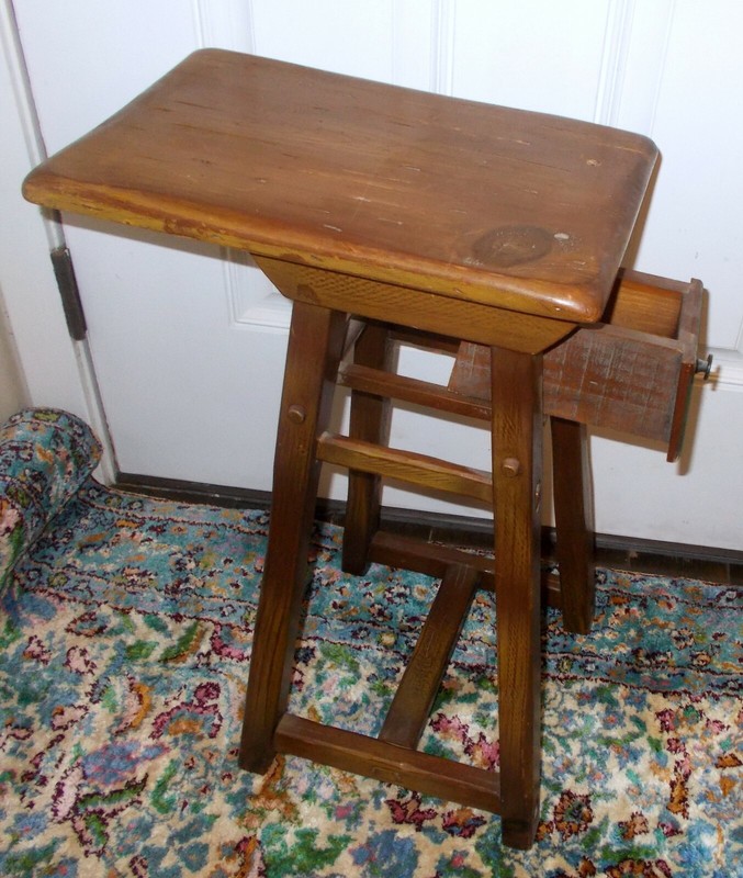 Vtg ACCENT SIDE TABLE CABIN Lodge Resort Pine Hand Crafted gallery