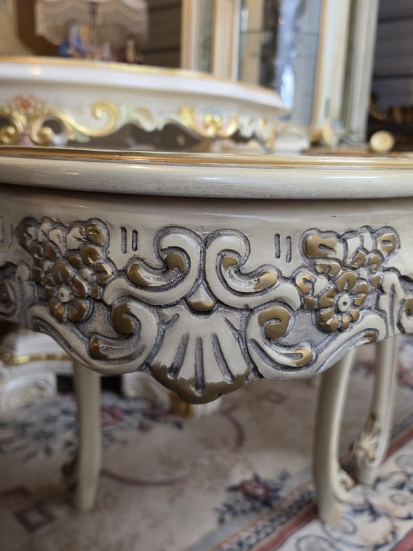 Vintage W. Baedeelandt Belgian Rococo Accent Tables – Pair. gallery
