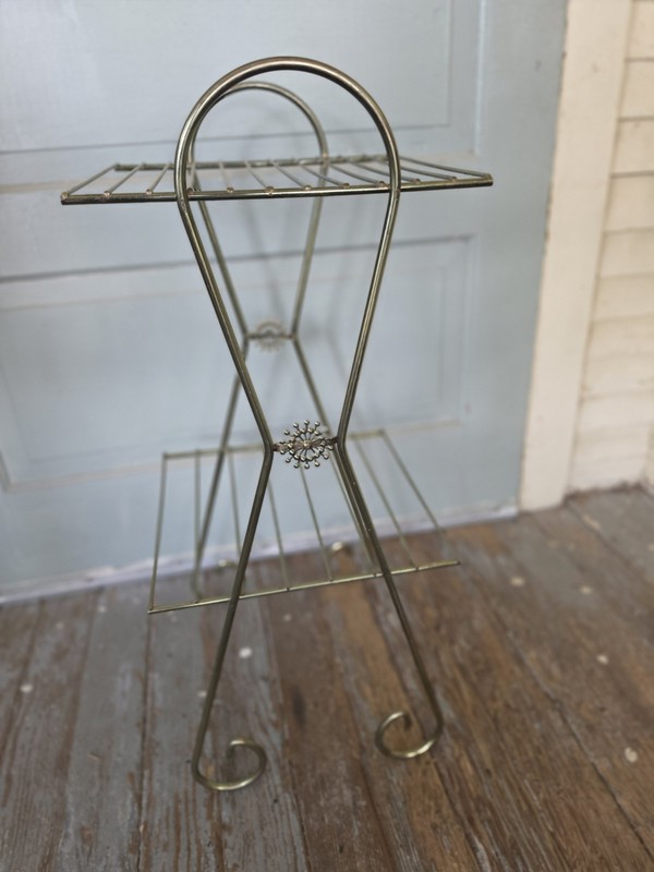 Vintage MCM Gold Tone Metal Two-Tier Side Table Starburst Atomic Design 25in gallery