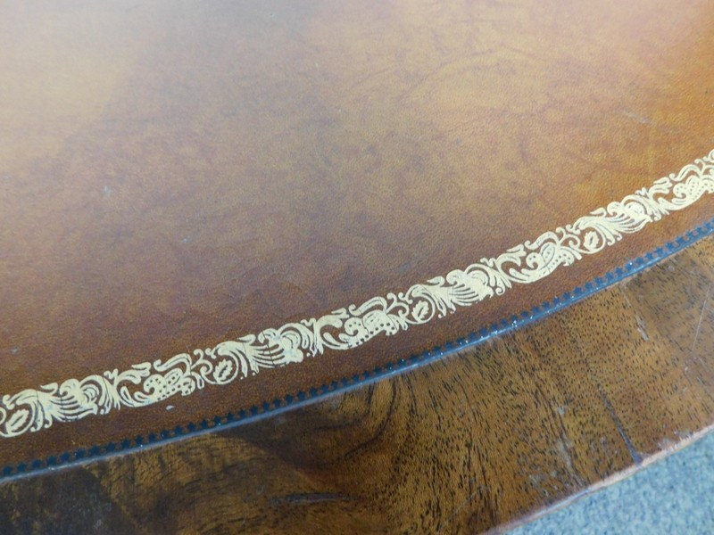 Brandt Antique 46" W 1940s Regency MCM Mahogany Tooled Leather OVAL Coffee Table gallery