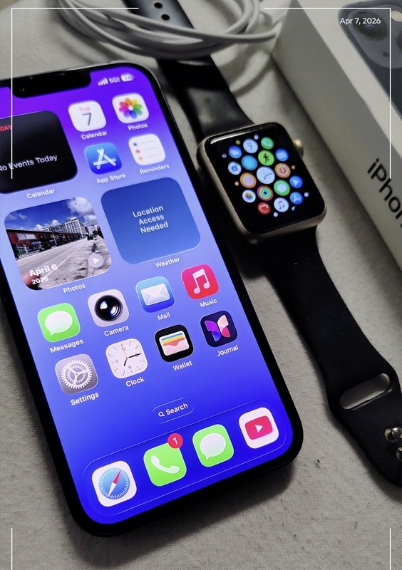 iPhone 13 gallery