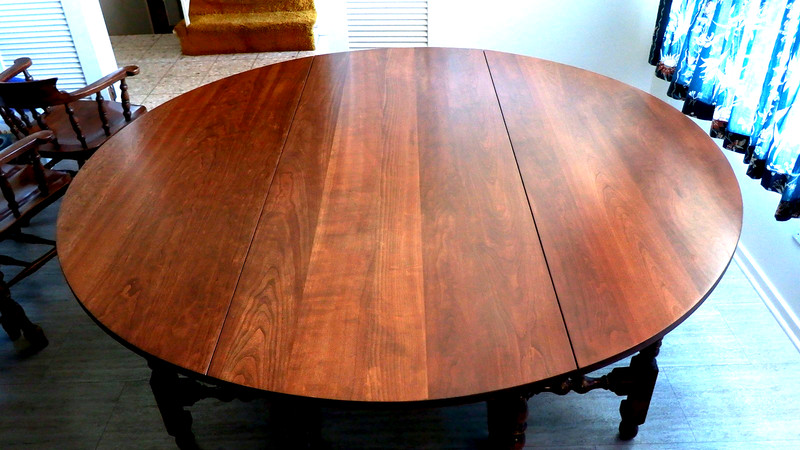 VINTAGE STICKLEY GATE LEG TABLE IN BEAUTIFUL CONDITION – LARGE 8 PERSON TABLE