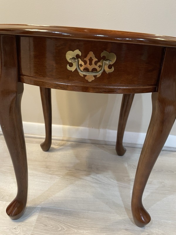 Vintage MCM Queen Anne Round Side End Table Wood Brass Accent Pull 24”W x 21”H gallery