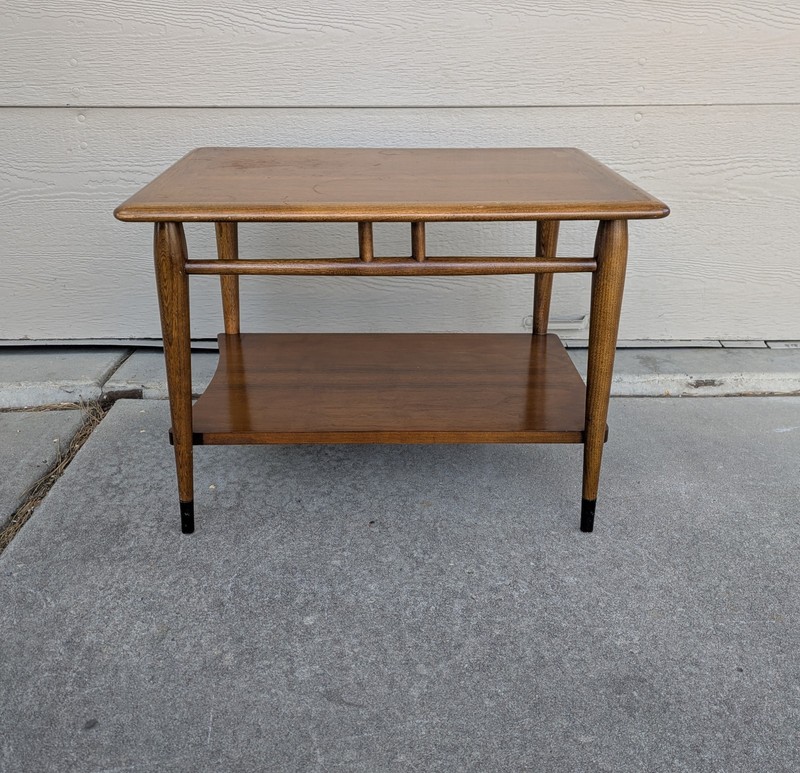 Vtg Lane Acclaim Mid Century Modern Walnut End Table 900-05 Dovetail Andre Bus gallery