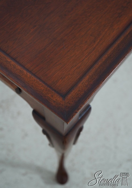 63271EC: HICKORY CHAIR CO Mahogany Queen Anne Tea Table gallery