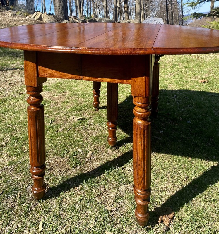 Antique drop leaf table — LOCAL PICKUP ONLY gallery