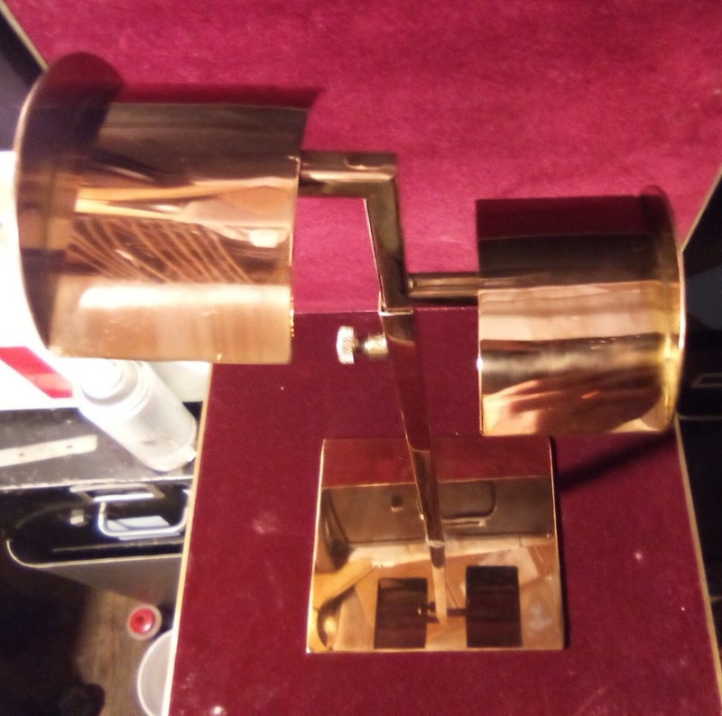 GUCCI SHOES STAND SET GOLD P. ADJUSTABLE SHOWCASE ARTISTIC ART DECO SUPERB VTG gallery