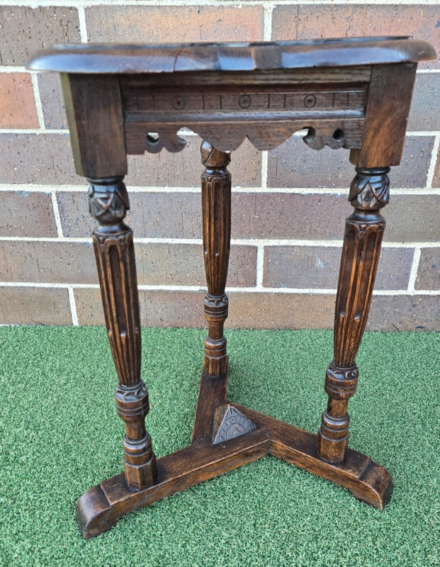 Antique Trefoil Table in Solid Oak British Victorian Free Shipping gallery