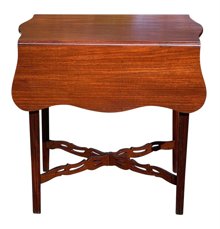 ANTIQUE CHIPPENDALE MAHOGANY DROP LEAF PEMBROKE TABLE - PIERCED CARVED STRETCHER gallery