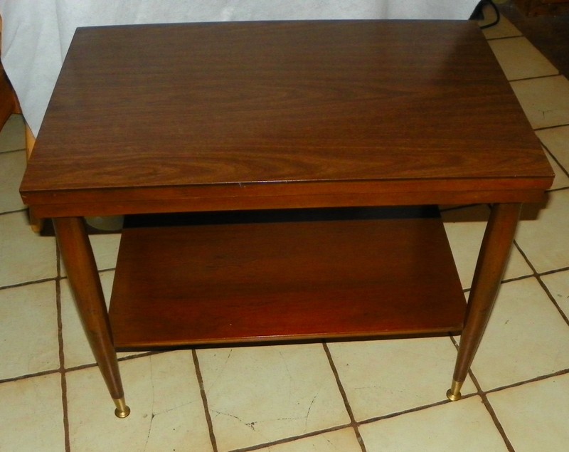 Mid Century Walnut Formica Top End Table / Side Table by Mersman (ET288) gallery