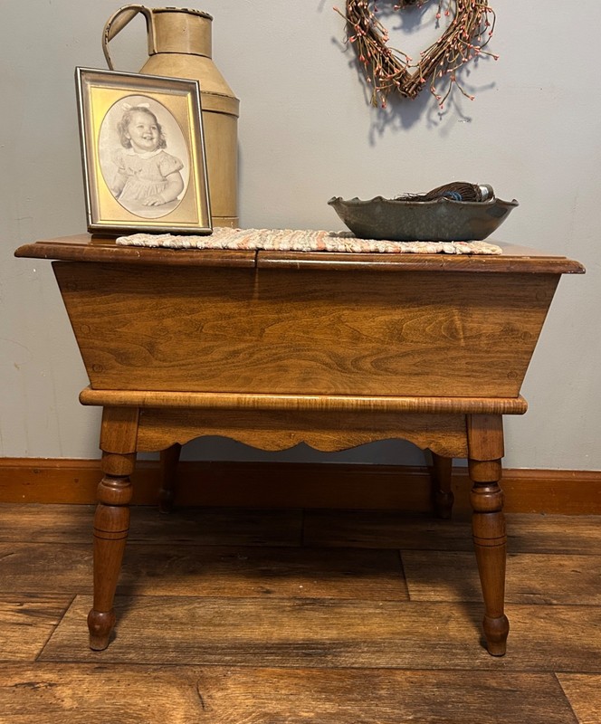 50s VTG Mid-century Heywood-Wakefield dough box side table #1223 24.75x21x20” gallery