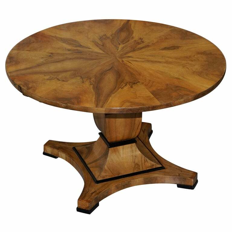 RARE LARGE CIRCA 1825 SOUTH GERMAN BIEDERMEIER WALNUT DINING OR CENTRE TABLE