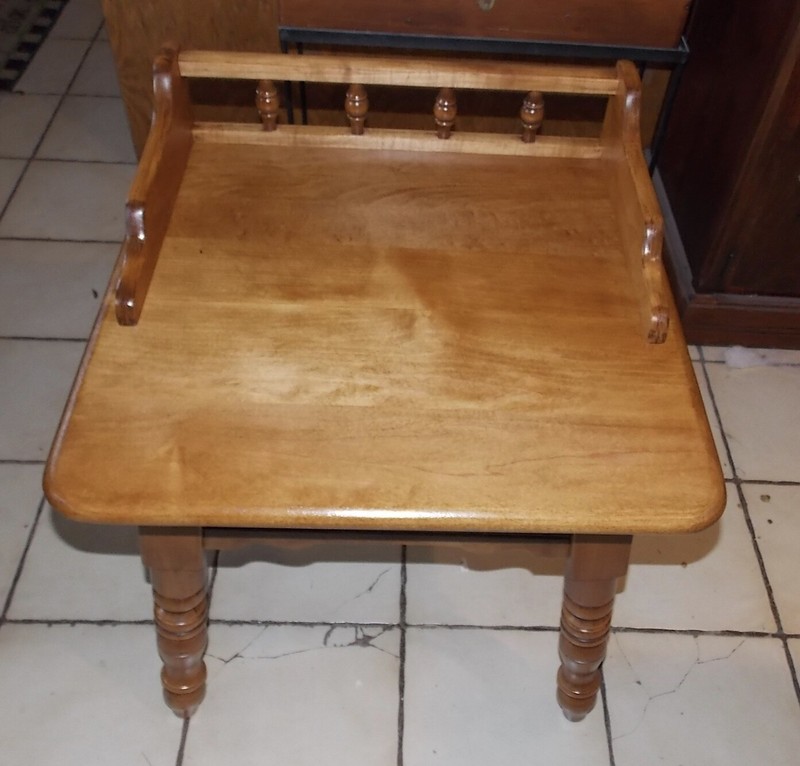 Mid Century Birch Heywood Wakefield End Table / Side Table (ET59)