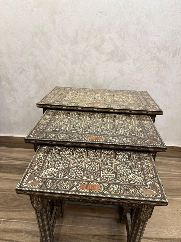 Rare Vintage Damascus Inlaid Nest of 3 Tables 1940s Mother of Pearl Tunbridge gallery