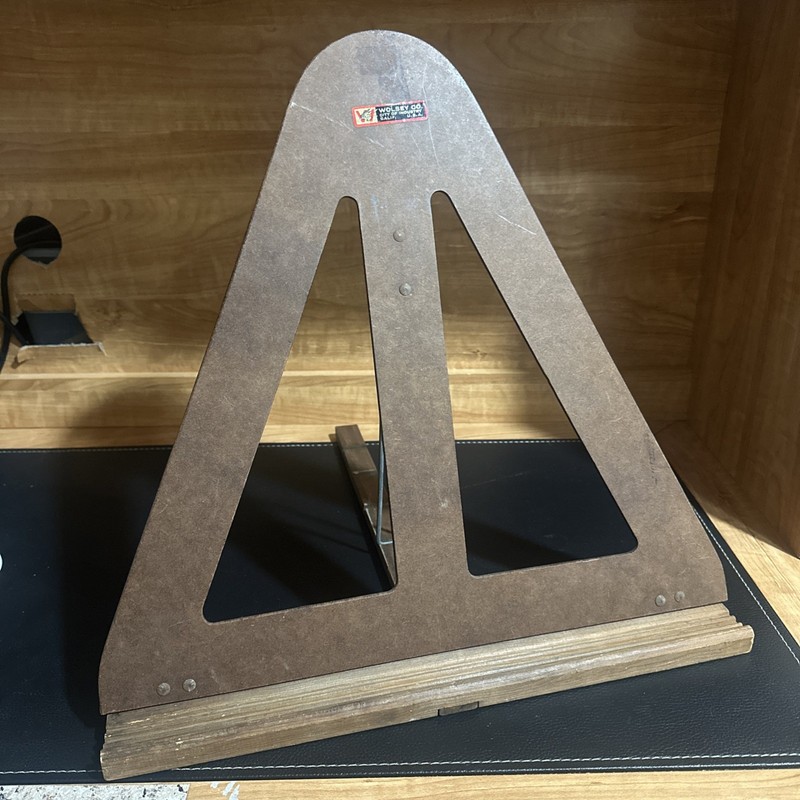 Vintage Mid-Century Modern Wolsey Masonite Table Top Easel This vintage folding