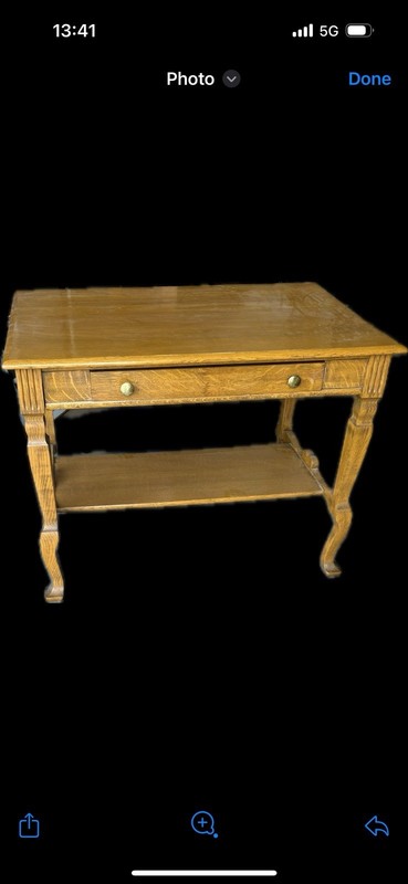 Antique Oak Parlor / Side Table (c. 1890–1910)
