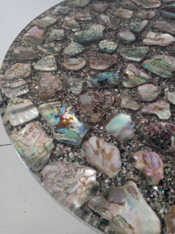 Mid Century Modern Abalone Shell Resin Tripod Side Table 18" New Designs Inc.USA gallery