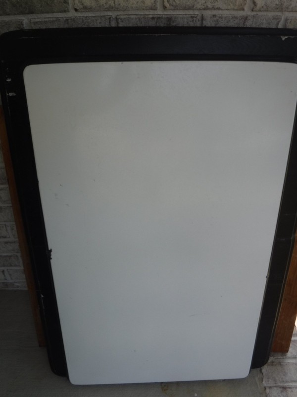 Vintage PORCELAIN ENAMEL TABLE TOP 40″ x 25″ WHITE TOP BLACK EDGE