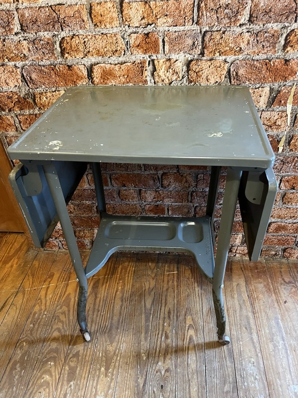 Vintage Toledo Guild Industrial Metal Portable Typewriter Stand Office Cart