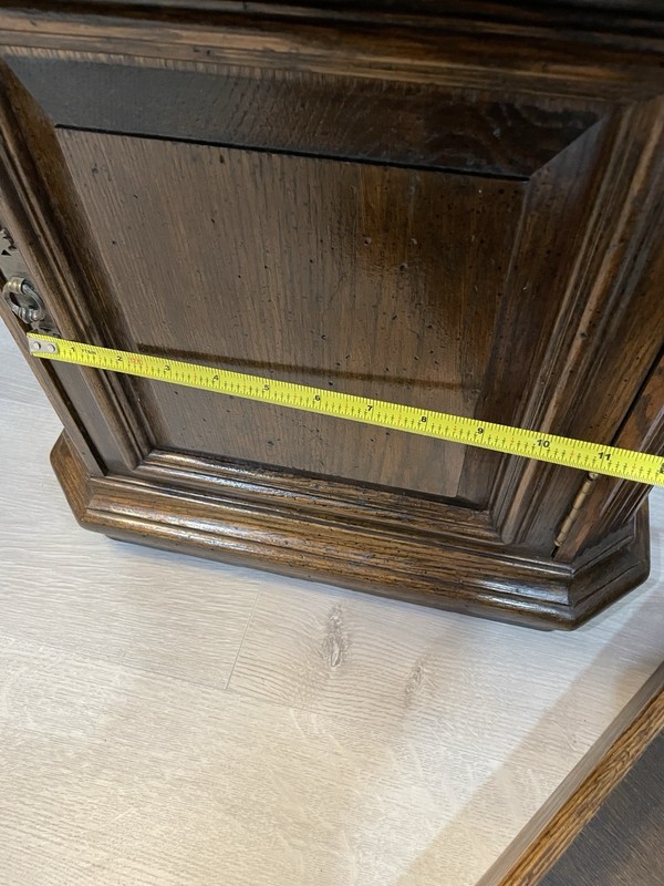 Vintage Ethan Allen Royal Charter Jacobean Oak Octagonal Side Table 1980s Rare gallery