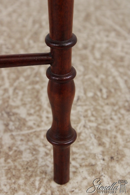 F73268: English Edwardian Inlaid Mahogany Oval Tray Table gallery