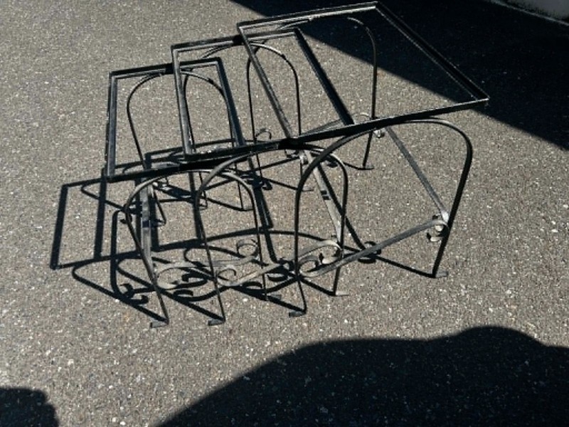 Vintage Wrought Iron Mid-Century Patio Nesting Tables Set of 3 No Glass