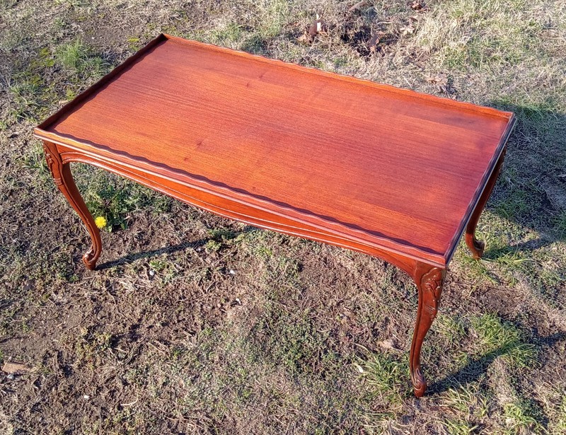 Mahogany Carved Coffee Table (CT405)