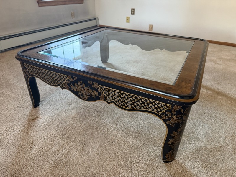 Drexel Heritage Et Cetera Collection Lacquered Asian Chinoiserie 42" Table gallery