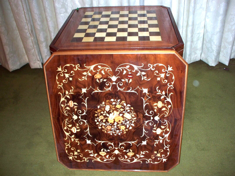 Italian Inlaid Wood Multi Game Table With Roulette, Checkers/Chess, Backgammon gallery