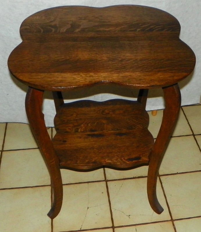 Solid Quartersawn Oak Four Leaf Clover Center Table / Parlor Table (PRT7) gallery