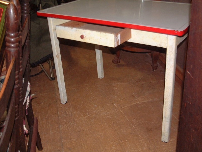 1950's Vintage Kitchen Table Porcelain/Wood RARE Original 40X25X29 1/2 Height gallery