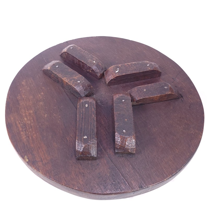 Vintage Hand Carved African Giraffe Table Elephant Folding Legs Small Table READ gallery